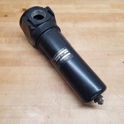 Productos de transferencia térmica S-600-M separador de humedad, 250 PSI, 2" NPT - USADO Foto 1 de 4