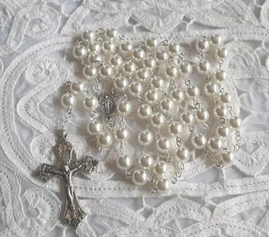 WEDDING WHITE GLASS PEARL SILVER FINISH ROSARY - MADE IN CZECH - Picture 1 of 3