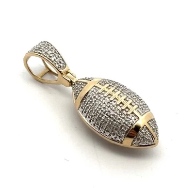 Colgante de fútbol americano de oro amarillo y diamantes de 10 k 3,1 g  Foto 1 de 4