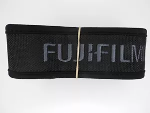Fujifilm Genuine Shoulder Strap For Specific XF & GF Camera Lenses (List Inside) - Picture 1 of 11