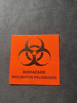 Advertencia de Peligro Zombi Radiactivo Biohazard (Lote de 2) Pegatina + Pegatina Bandera Gratis Foto 1 de 3