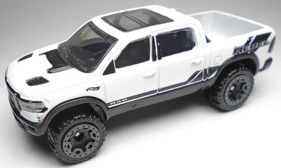 2023 HOT WHEELS '20 DODGE RAM 1500 REBEL WHITE DIECAST 3" PICKUP TRUCK W/ BLACK - Image 1 of 4