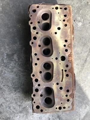 1957-1960 OLDSMOBILE 371 Cylinder Head 571870 - Image 1 of 4