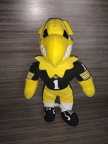 NWT IOWA HAWKEYES Team 10” Tall Stuffed Animal Stuffie HERKY Mascot Plush Toy Cover