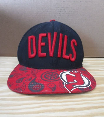 New Jersey Devils Hat Cap Snap Back Black Red Hockey NHL Zephyr One Size Men - Image 1 of 4
