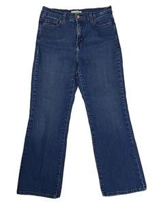 Levi's Perfectly Slimming Boot Cut Jeans Women's High Rise Jeans sz 12 Short - Picture 1 of 11