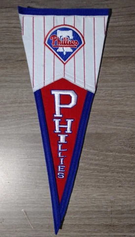 Philadelphia Phillies Winning Streak Sports Mini Pennant Flag MLB Baseball 15×6" Cover