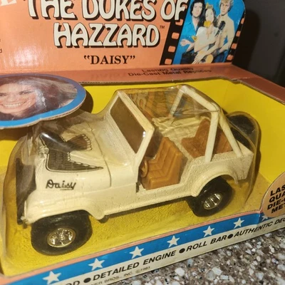 ERTL "THE DUKES OF HAZZARD" - MARGARIDA - MODELO JIPE FUNDIDO EM SUA CAIXA ORIGINAL - Imagem 1 de 4