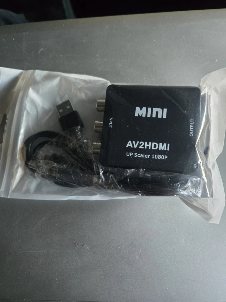 HDMI To AV Upscaler NEW RCA Video Composite Converter HD Adapter 1080P Female - Image 1 of 2