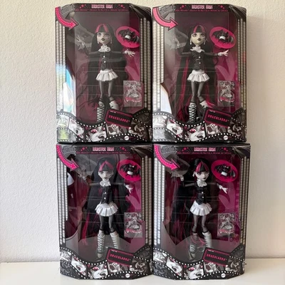Draculaura — Monster High Reel Drama Collector Doll [FREE SHIPPING] - Image 1 of 4