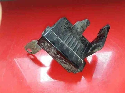 Scatola fusibili HYUNDAI TRAJET FO 2.00 Diesel 83kw 2002 25546614 - Immagine 1 di 3