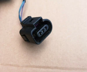Parking Sensor Plug Connector Audi A6 C6 (2005-2011) A4 B7 A3 8P Audi A8 D3 S3 - Picture 1 of 8