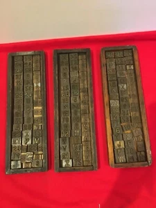 Vintage Brass Stamps - 173 pieces in three wooden boxes - Picture 1 of 11