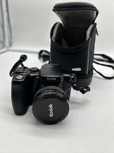 Kodak EasyShare Z712 IS 7,1 megapixel fotocamera digitale con custodia - Foto 1 di 6