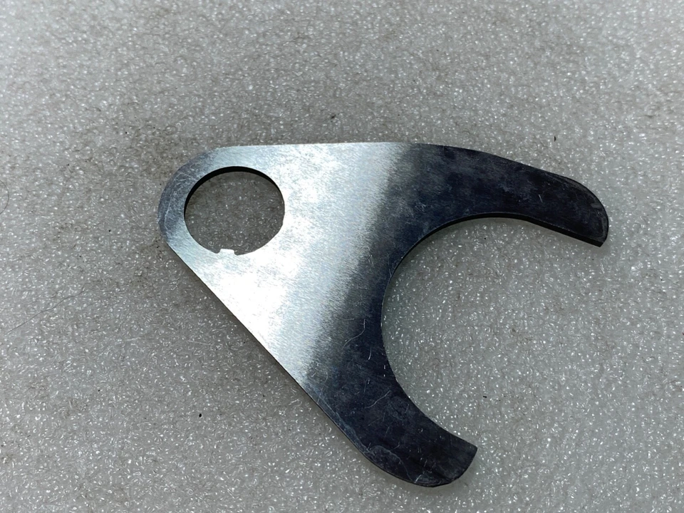 Horquilla de cambio Harley 2247-33 RL RLD RLE G baja/reversa Servicar 1933-40 europea Foto 1 de 4