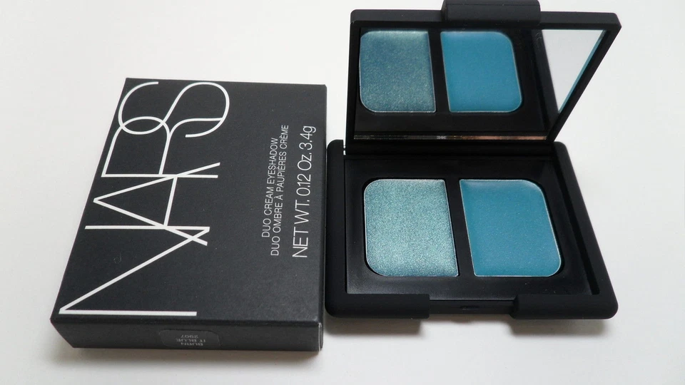 Sombra de ojos NARS Duo Cream " Burn It Blue" ¡Nueva en caja!! Foto 1 de 1