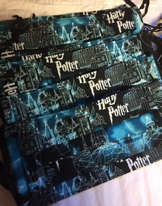 100% Baumwolle Gesichtsmasken mit Harry Potter auf der Vorder- und Rückseite. - Bild 1 von 3