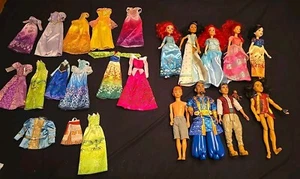 Disney Princess Doll Lot - 9 Dolls & Clothing - Ariel, Snow White - Barbie Style - Picture 1 of 3