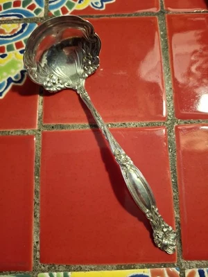 Cucharón de mayonesa de plata esterlina Frontenac by International mango pequeño 5,25" Foto 1 de 4