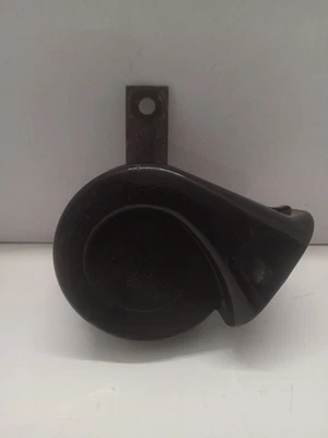 2009' Nissan Rogue Horn OEM 004035 OEM  - Image 1 of 3