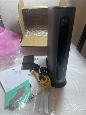 Motorola 16x4 Cable Modem plus AC1600 Router Model MG7540 - Refurbished - Image 1 of 4