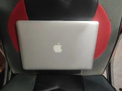  MacBook Pro 13”  A1278 - Immagine 1 di 4