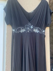 ladies black top size 12 - Picture 1 of 4