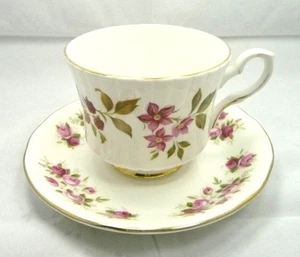 FRANKREICH ROYAL STAFFORD KNOCHEN PORINA TEE/KAFFEETASSE & TELLER von ROYAL STAFFORD - Bild 1 von 6