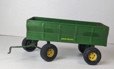 Vintage 1960's ERTL John Deere Die Cast Metal Narrow Trailer - Image 1 of 4