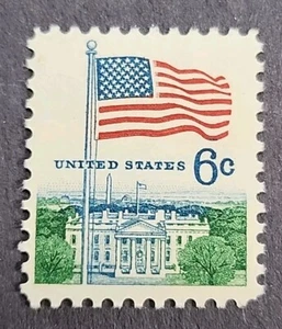 Scott #1338 "Flag Over White House" 6 CENT 1970 MNH - Bild 1 von 3