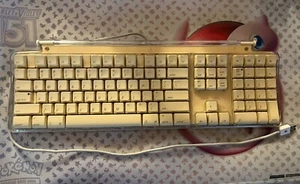 Vintage 2002 OEM Apple Pro M7803 Keyboard White USB Keyboard for Power Mac-WORKS - Picture 1 of 17