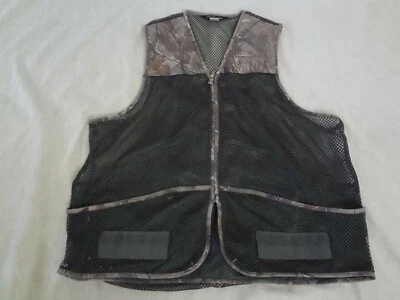 Walls XL Camo Realtree Mesh Vented Hunting Vest Zipper Front - Image 1 of 4