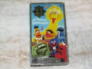 ~SESAME STREET'S 25TH BIRTHDAY~A MUSICAL CELEBRATI0N! EDUCATIONAL VHS~TESTED VG~ - Picture 1 of 23