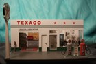 Danbury Mint Texaco Gas Station Display 1:24 Scale
