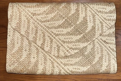 tommy bahama wicker purse, 12” X 9” X2” Rectangular Envelope Straw Bamboo - Image 1 of 4