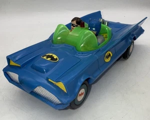 VINTAGE BATMAN ROBIN-BATMOBILE-AHI-JAPAN- BATTERY OPERATED TOY- WORKS-9.5" - Picture 1 of 11