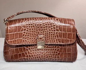 Liz Claiborne Vtg Faux Croc Embossed Baguette Shoulder Bag Purse Brown - Picture 1 of 12