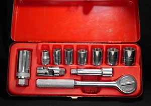 Fleet Tools 3/8" Drive 11-Piece Ratchet & Socket Set with Case 2054 USA Vintage - Picture 1 of 23