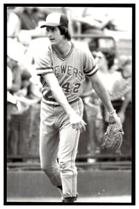 Tom Murphy Milwaukee Brewers Vintage Baseball Postcard Rd7 - Picture 1 of 2