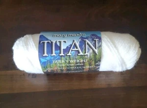 Hilo acrílico blanco 801 Mary Maxim Titan peso voluminoso 3 capas 3 oz 4864 - Imagen 1 de 4