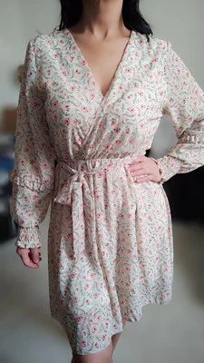 Robe fleurie beige vert rose New Collection 36 38 40 - Photo 1/4