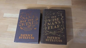 King Killer Chronicles - Hardcover - The Name of the Wind + The Wise Man's Fear - Bild 1 von 2