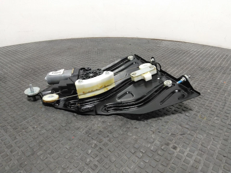 FERRARI CALIFORNIA Window Regulator O/S 2009-2015 2 Door Convertible Rear RH - Image 1 of 4
