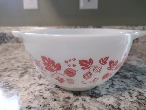 Vintage Pyrex 441 Rührschüssel Rosa Stachelbeermuster Weiß Milchglas 1,5 Pints - Bild 1 von 13