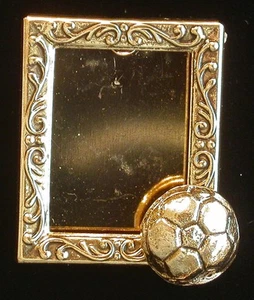 Soccer Ball Photo Frame Pin Soccerball 24kt Gold Plate - Picture 1 of 1