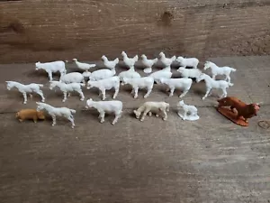 Konvolut 25 alte Bauernhoftiere Kunststoff - Bild 1 von 9