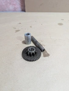 1983 YAMAHA 83 YTM200 YTM 200 YTM200EK TRI-MOTO 24W - START CLUTCH IDLER 1 GEAR - Picture 1 of 3