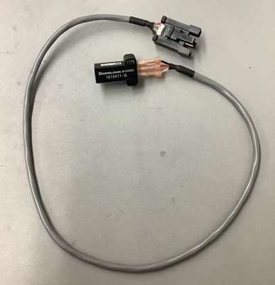 Pepperl+Fuchs 101XK11-Q Proximity Switch 6-16VDC, 3-wire, 0.05" Sensing  (b633) - Image 1 of 4