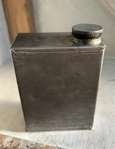 WW2 Vickers Machine Gun Oil Bottle/Tin ~ S251 Wartime Code - Picture 1 of 6
