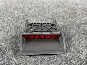 DODGE CHALLENGER SRT 6.4L 2015-2020 OEM REAR 3RD THIRD BRAKE LIGHT LAMP 51K - Bild 1 von 5